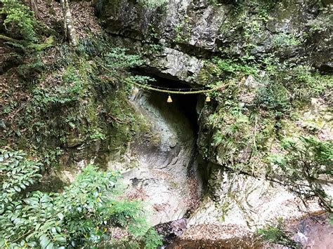 日本 龍脈|【風水】龍穴ってなに？日本のスポット・神社や見つ。